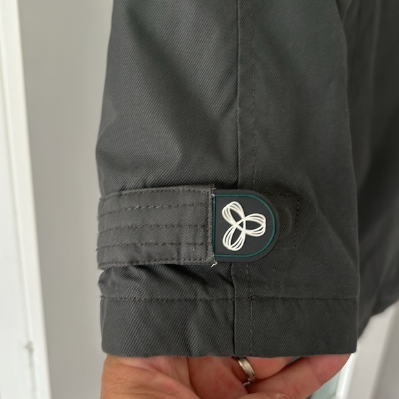 TNA Gun barrel winter coat size L - Picture 6 of 17